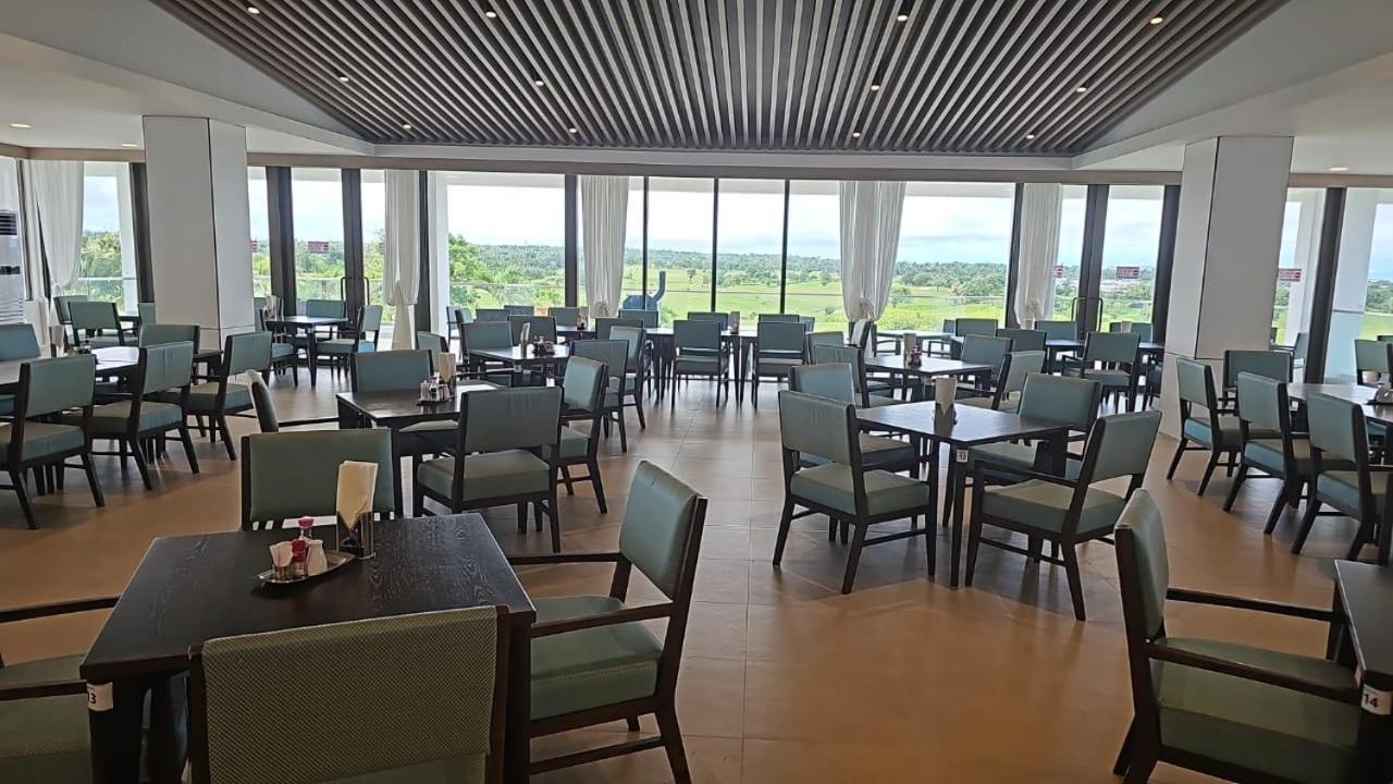 Finest Guam Golf And Resort Yigo Eksteriør bilde
