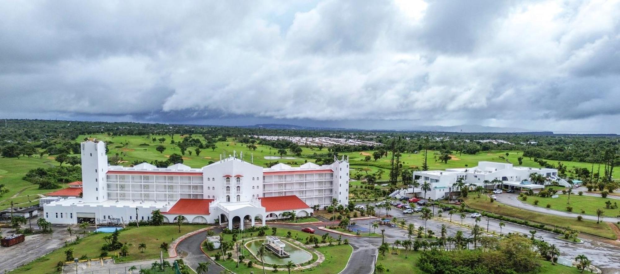 Finest Guam Golf And Resort Yigo Eksteriør bilde